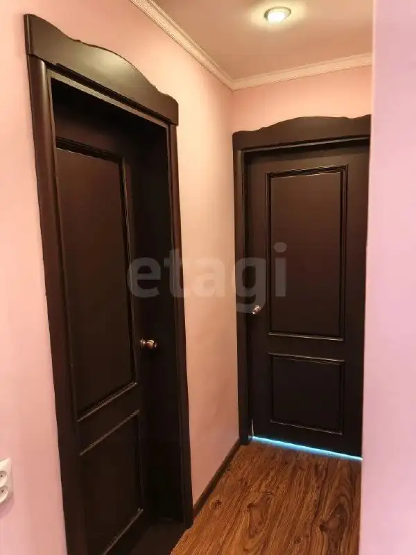 Продажа трехкомнатной квартиры в Ялуторовске - Квартиры (Недвижимость) в Ялуторовск