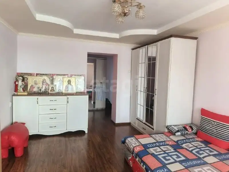 Продажа трехкомнатной квартиры в Ялуторовске - Квартиры (Недвижимость) в Ялуторовск