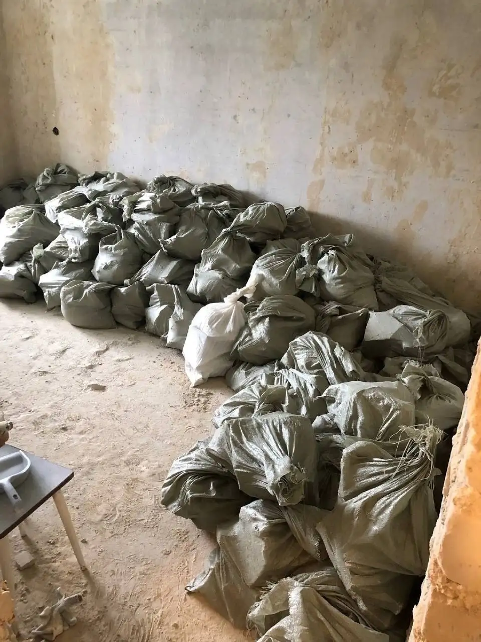 Вывоз строительного мусора - Вывоз мусора (Услуги) в Сургут