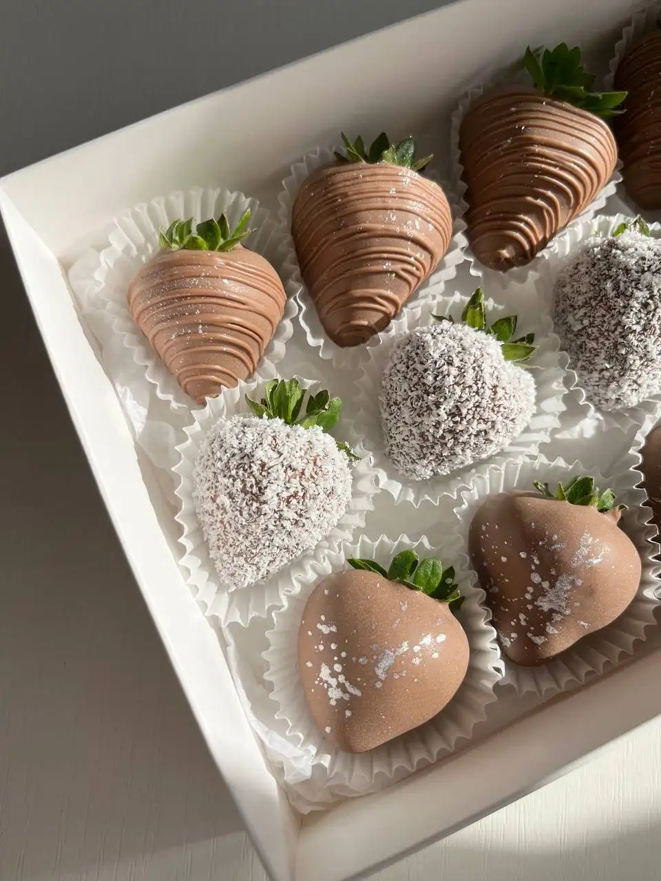 Клубника в шоколаде ручной работы с доставкой - Подарки ручной работы (Хобби и отдых) в Нефтеюганск