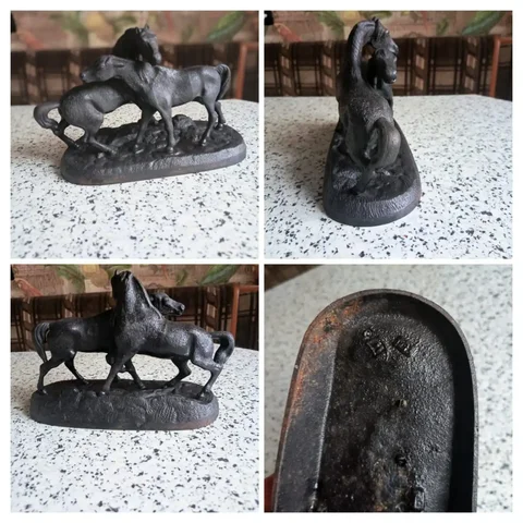 Статуэтка Касли "Кони на воле" 1973 год - Коллекционные карты в Новосибирск