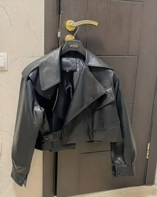 Продам кожаную куртку размер L-XL оверсайз - Куртки в Сургут