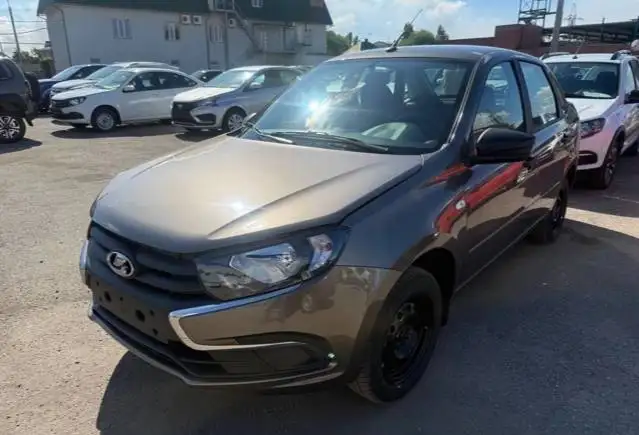 LADA GRANTA в наличии - Легковые автомобили (Авто) в Сургут