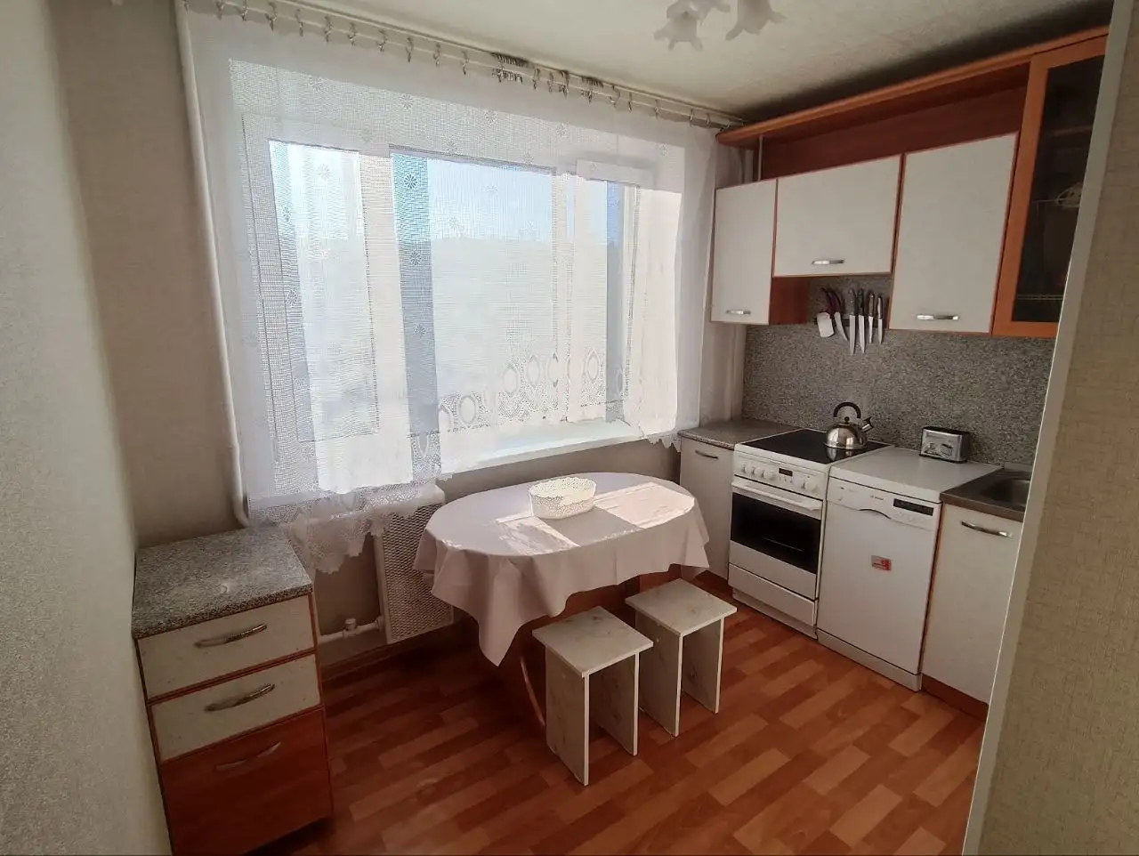 Сдам 2-комнатную квартиру 45 кв.м. в Сургуте - Квартиры (Недвижимость) в Сургут
