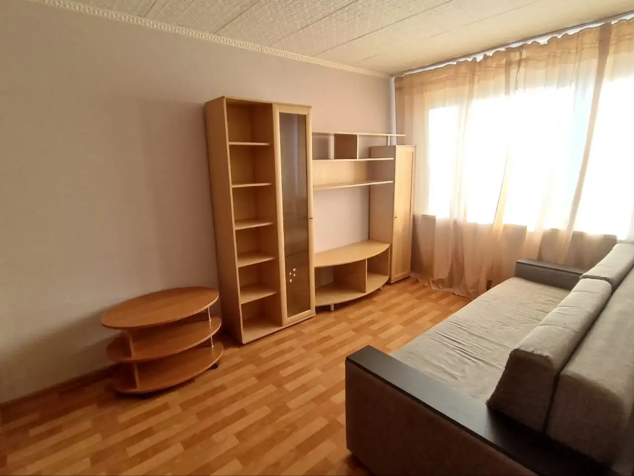 Сдам 2-комнатную квартиру 45 кв.м. в Сургуте - Квартиры (Недвижимость) в Сургут