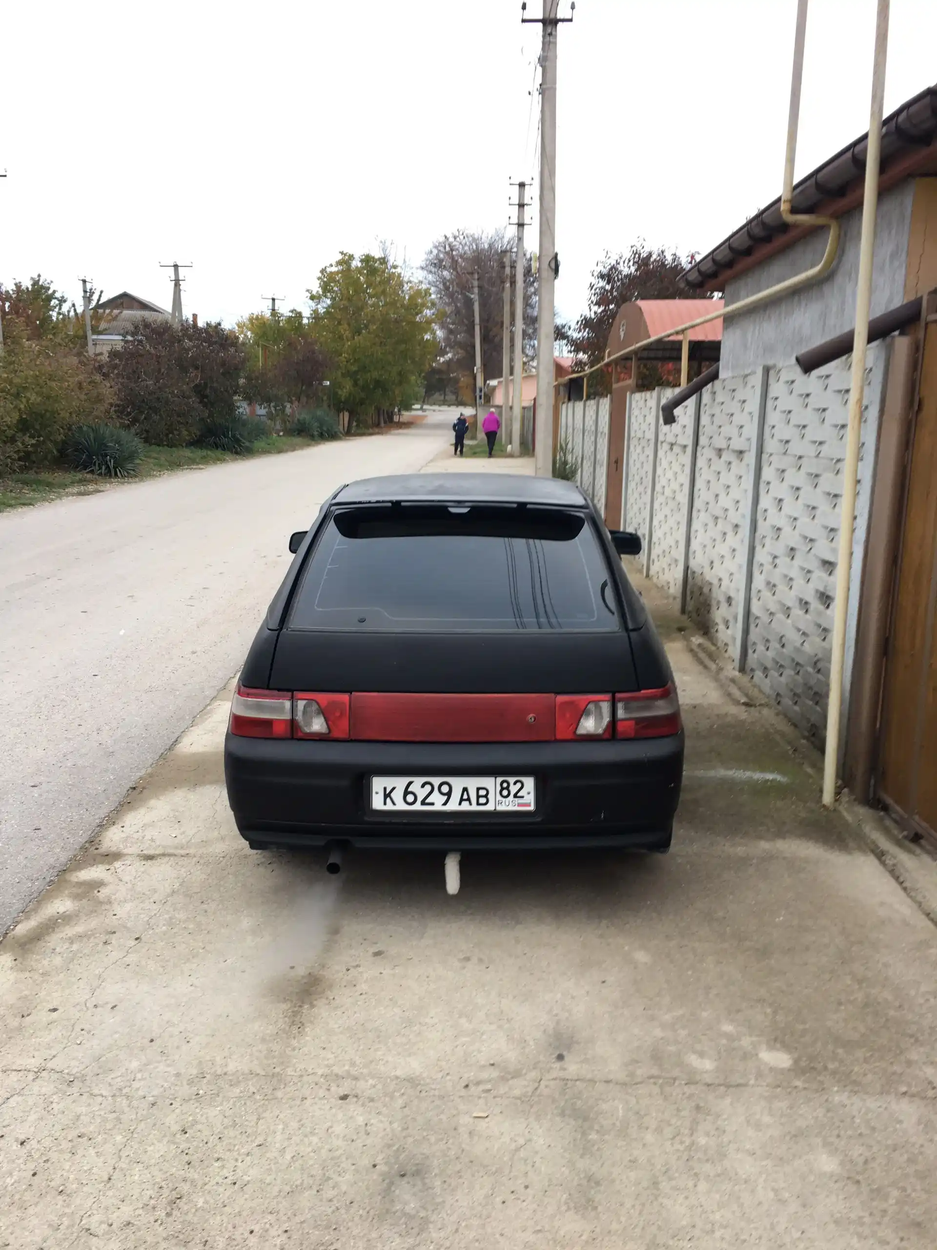 Автомобиль 2008 года с гуром