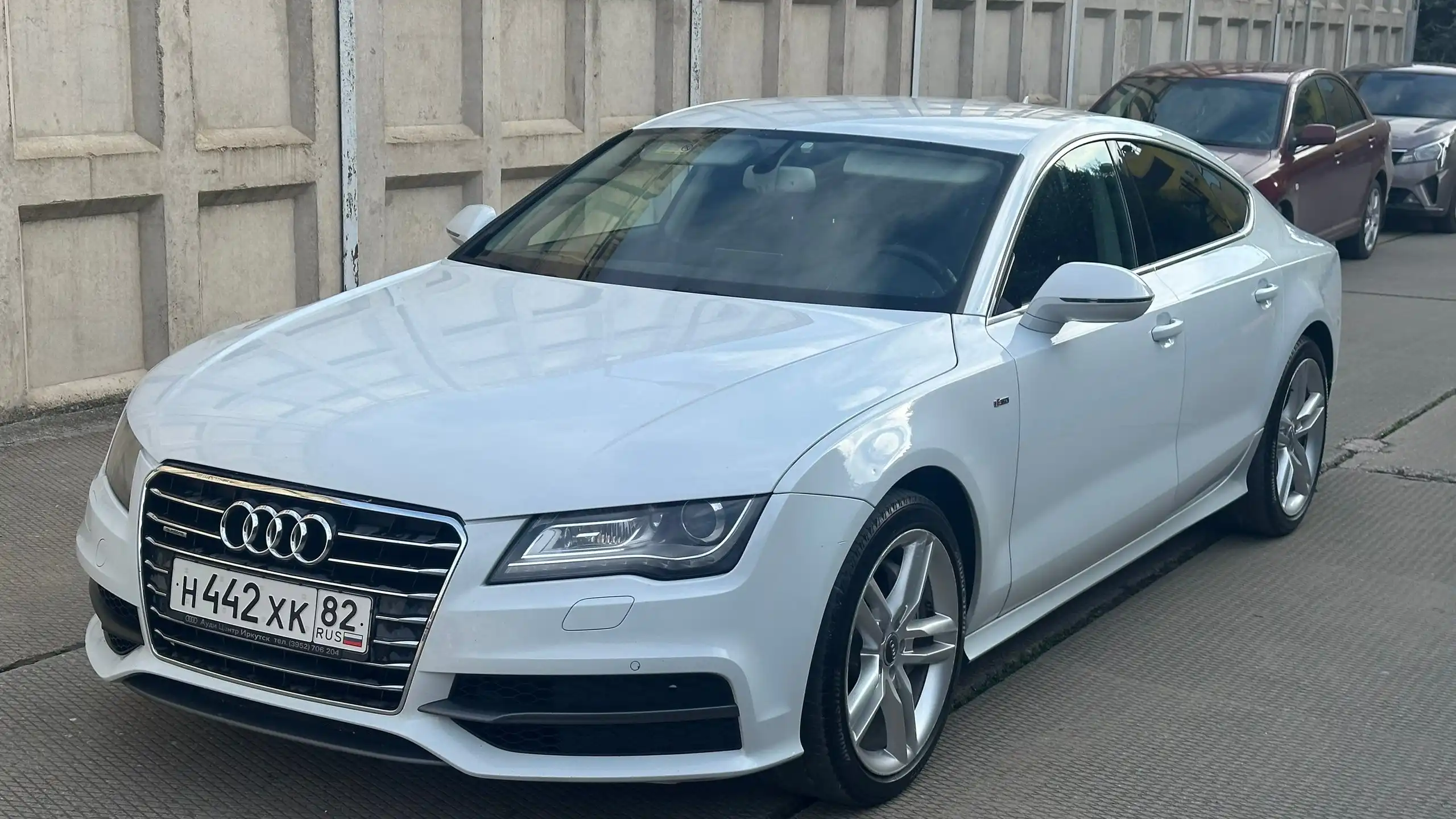 Ауди А7 300 сил (компрессор) 2012 года