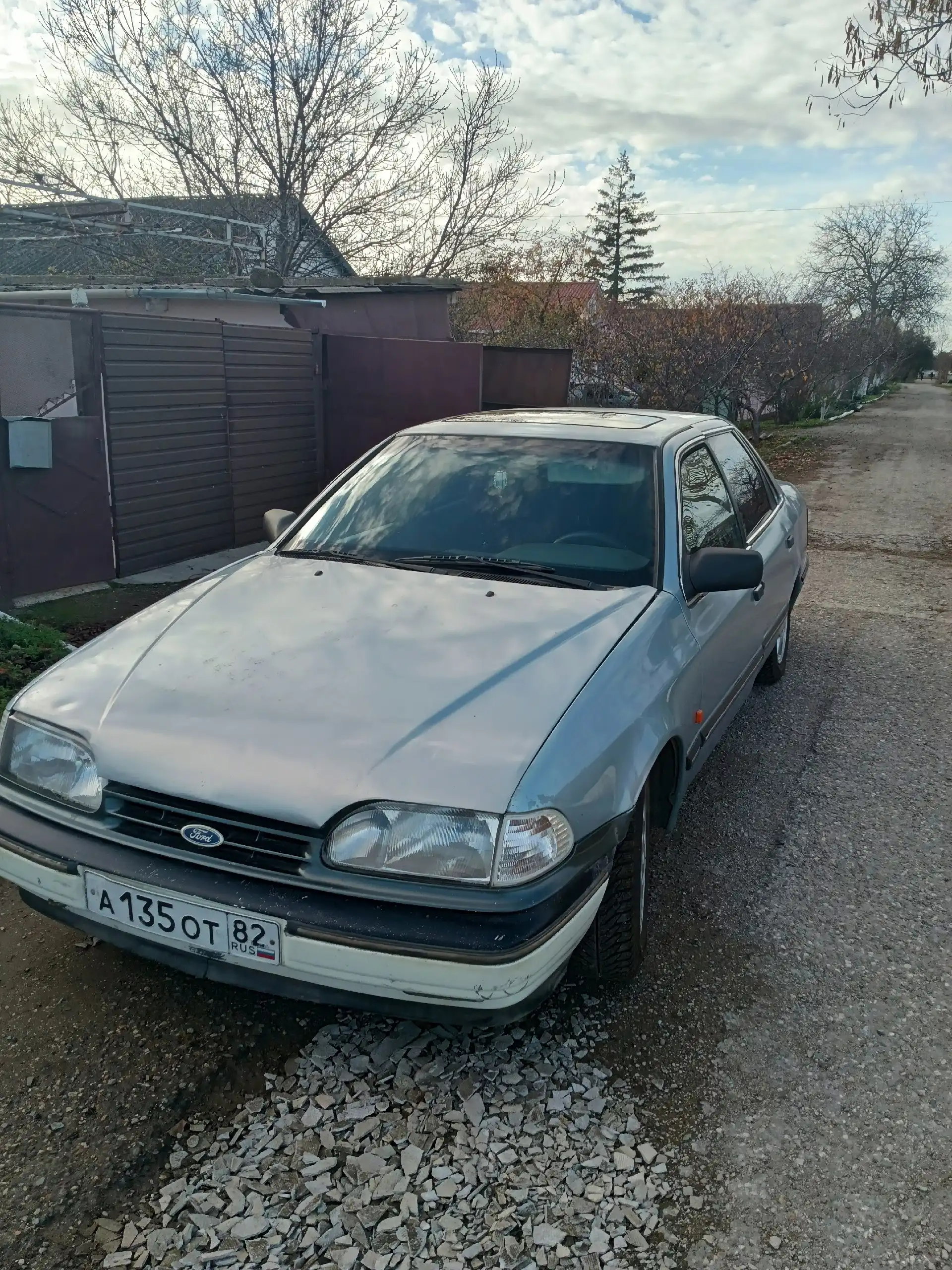 Форд Скорпио 1993 года