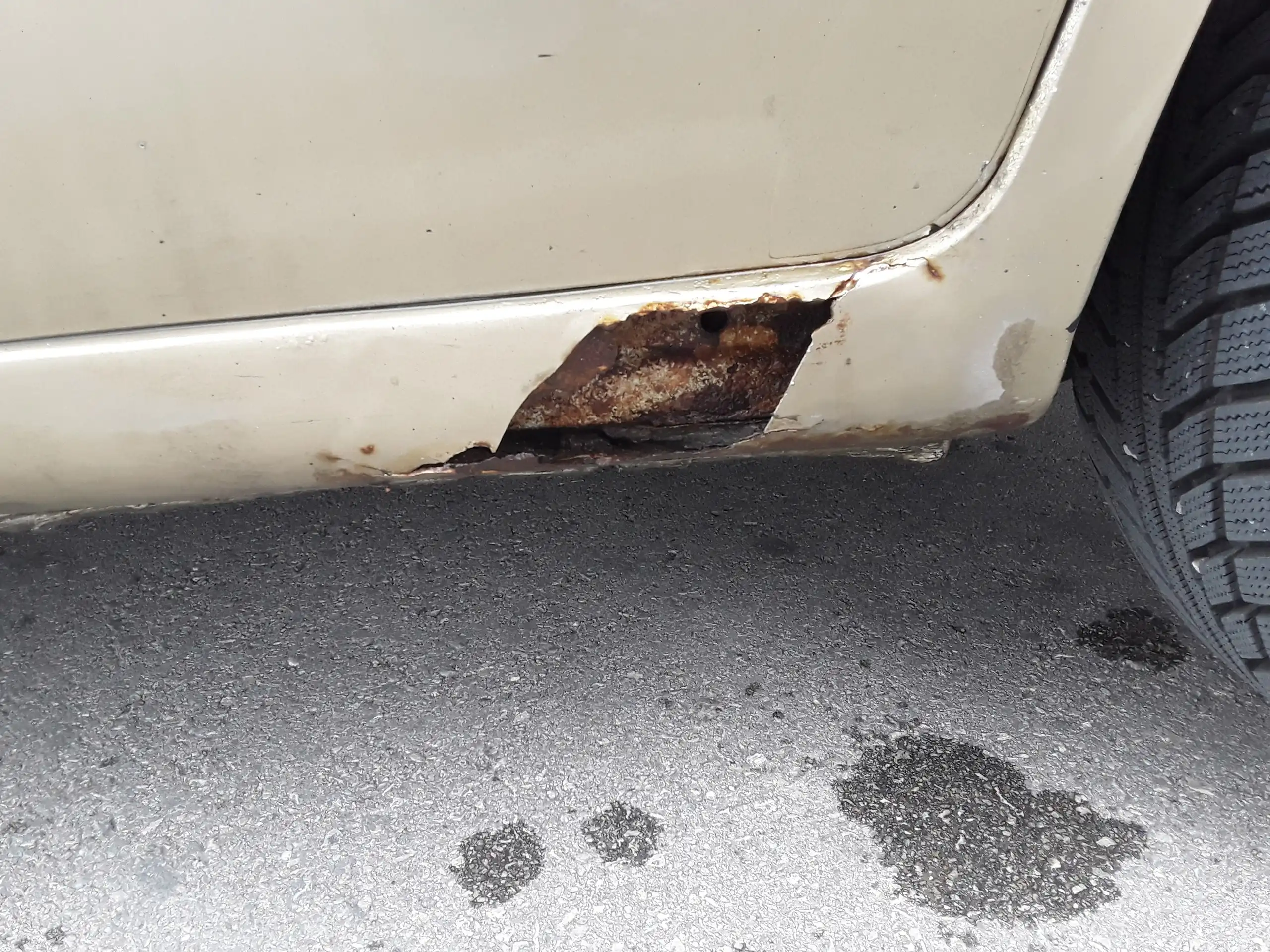 Продажа KIA Rio II рестайлинг 2010 года, хэтчбек 5-дв.