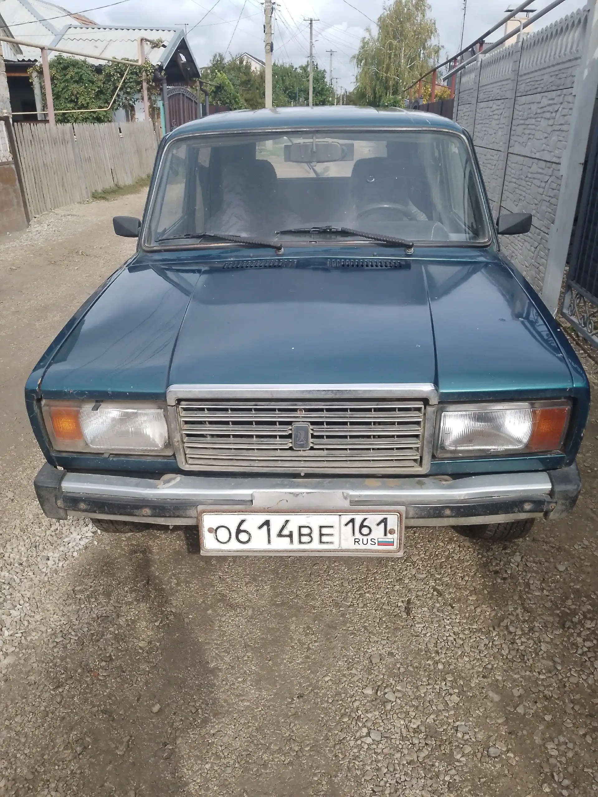 Машина 2000 года в Джанкое