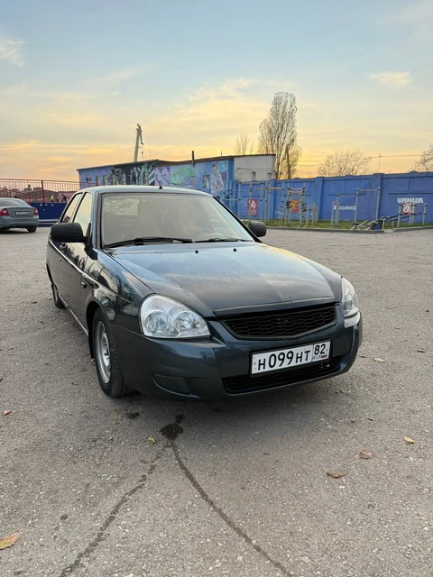 Автомобиль 2012 года без кондиционера - Авто в Керчь