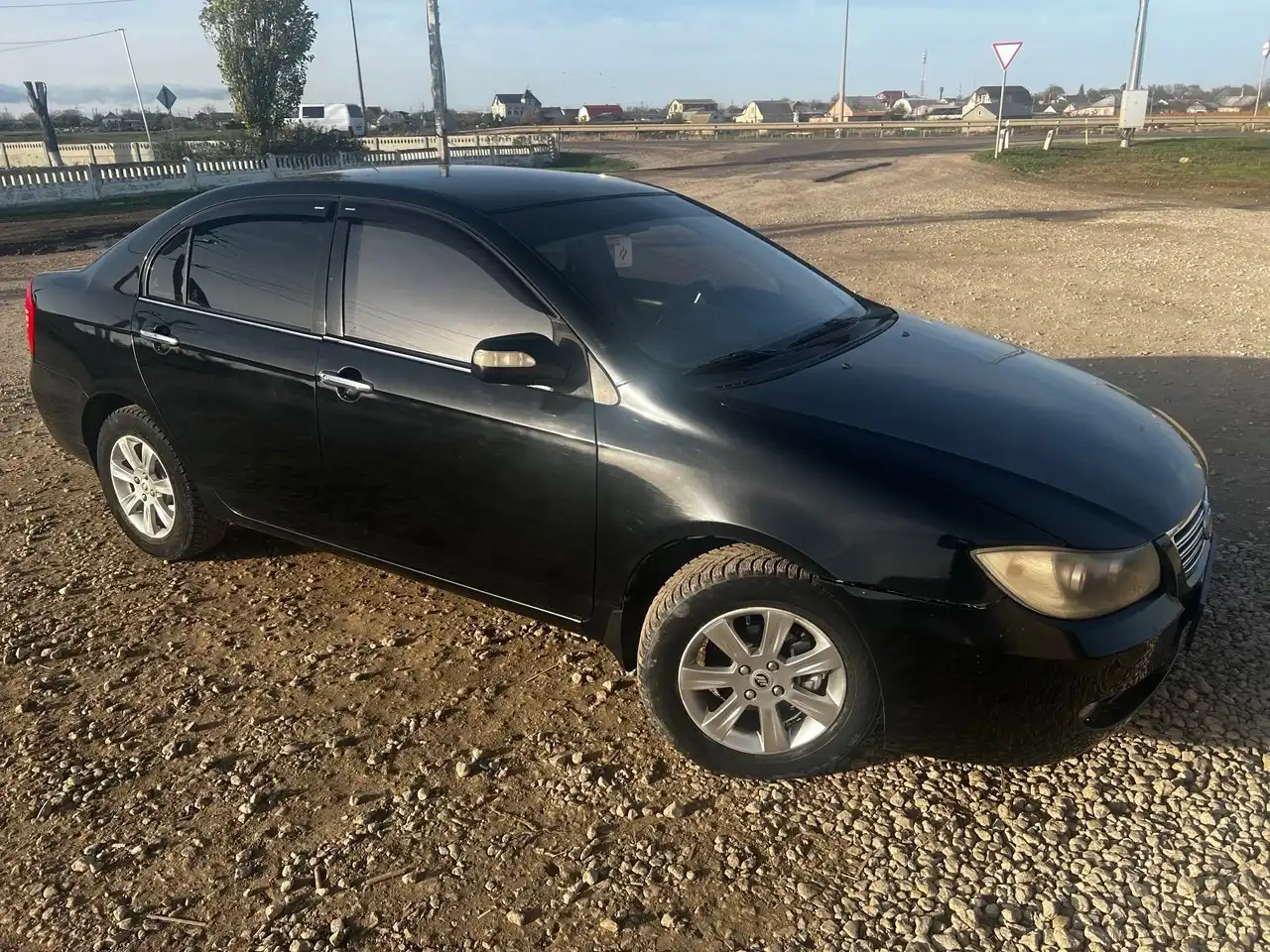 Продам Lifan Solano 1.6 МТ 2012 года