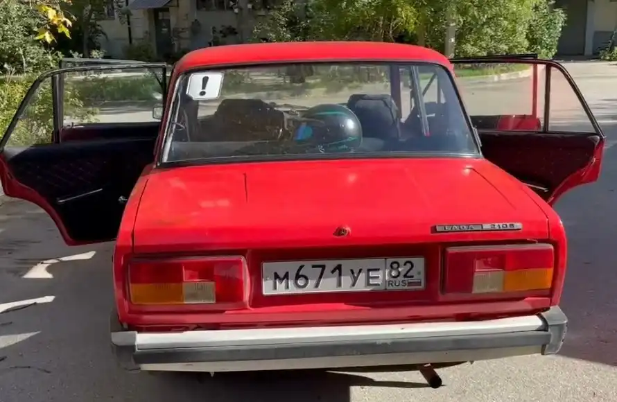 Продажа ВАЗ 2105 1983 года выпуска