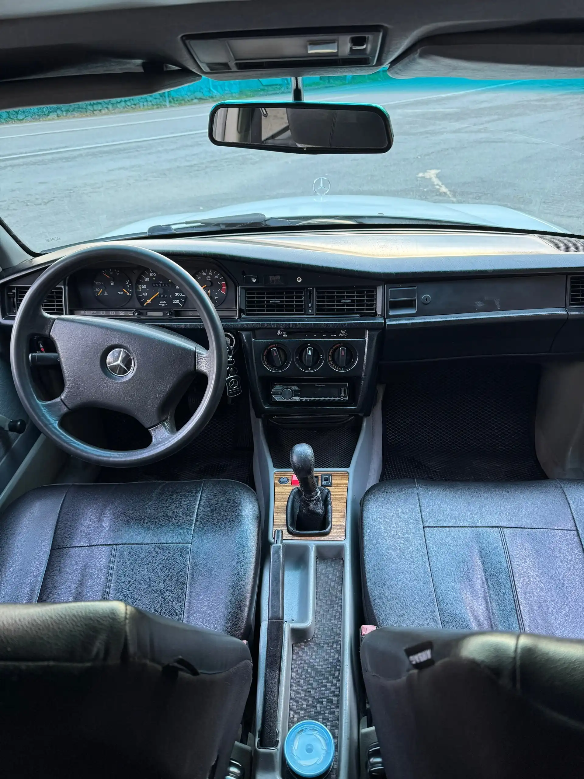 Mercedes-Benz 190 (W201) 1991 года выпуска