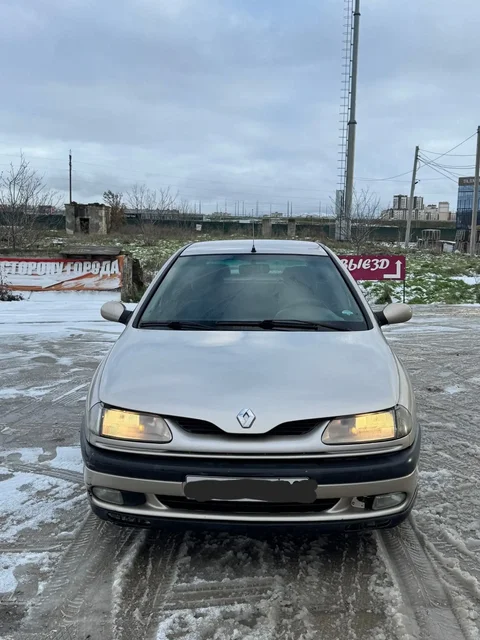 Продажа Renault Laguna 1997 года с двигателем Volvo 2.0 16v - Авто в Симферополь