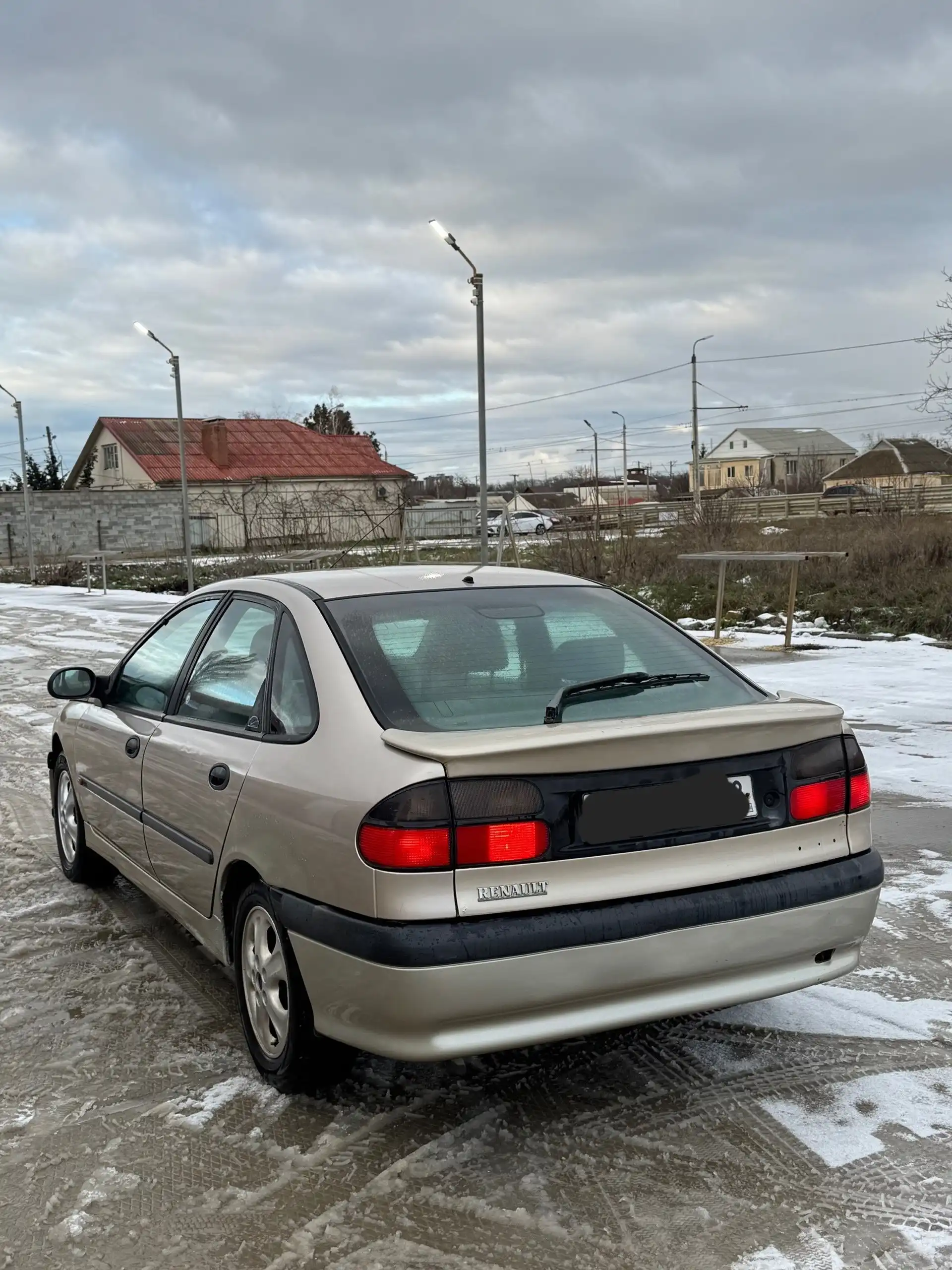 Продажа Renault Laguna 1997 года с двигателем Volvo 2.0 16v
