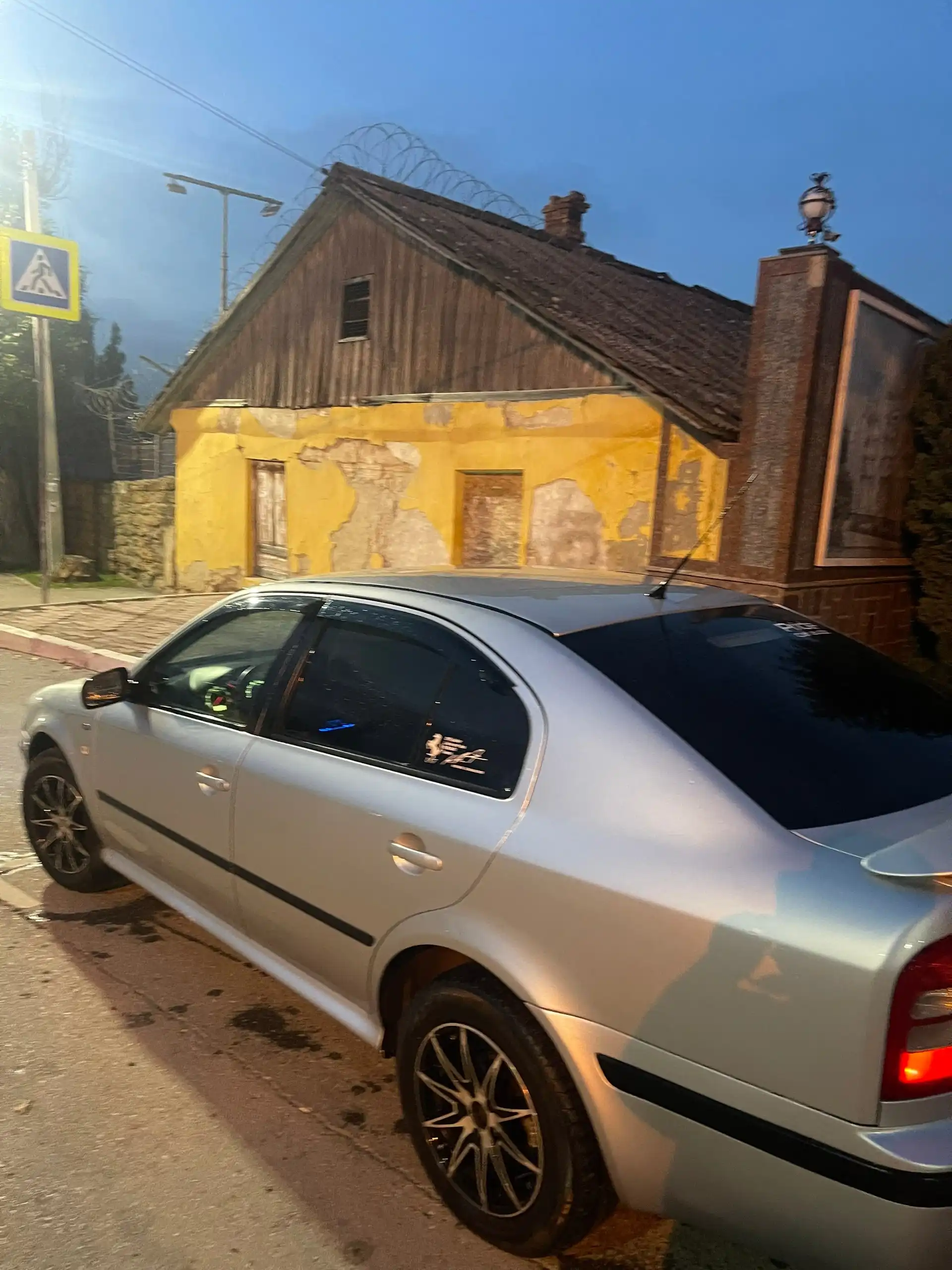 Продам Шкоду Октавию 1.8 турбо 2002 года