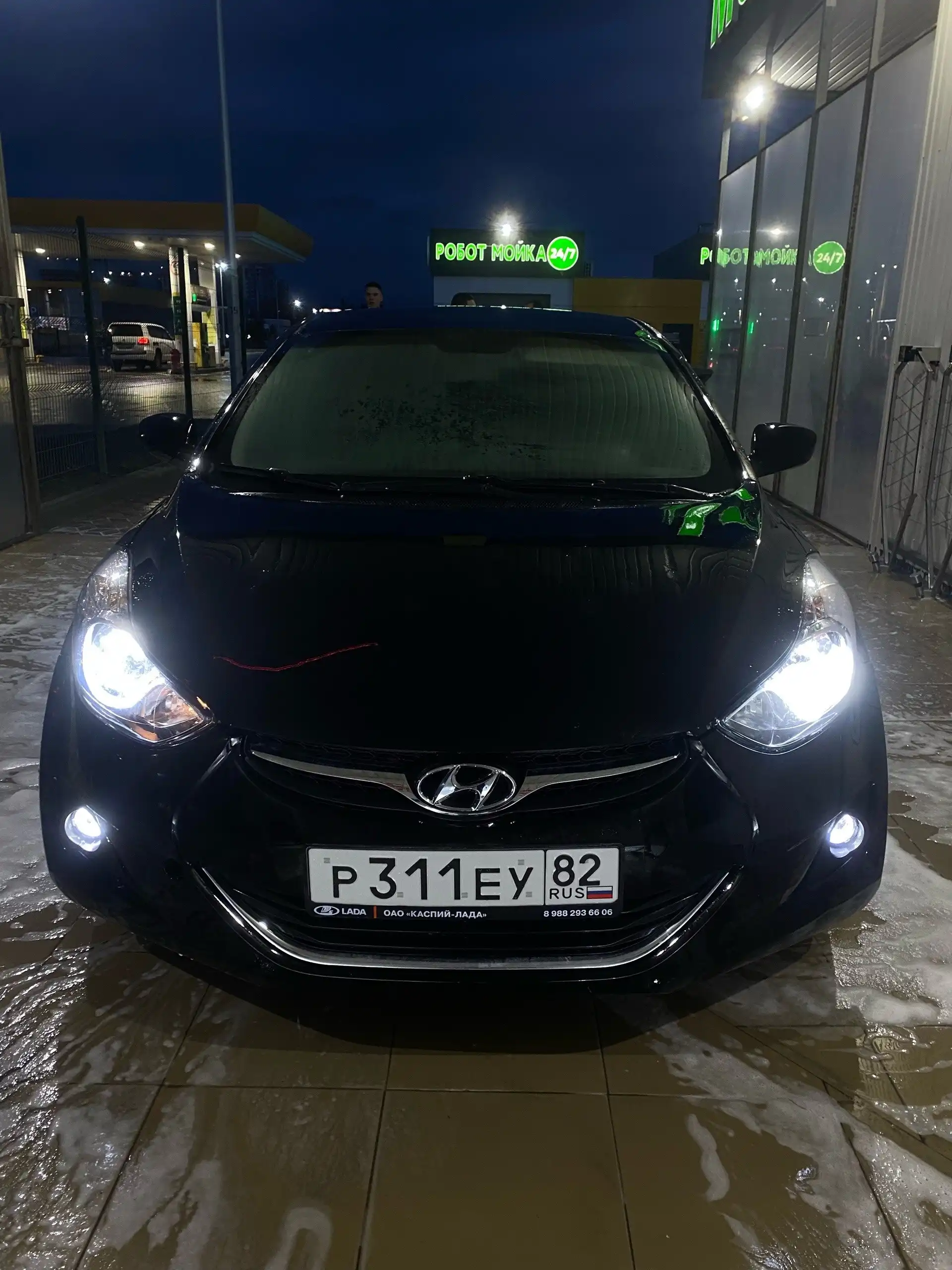 Продажа автомобиля Hyundai Elantra 2012 года