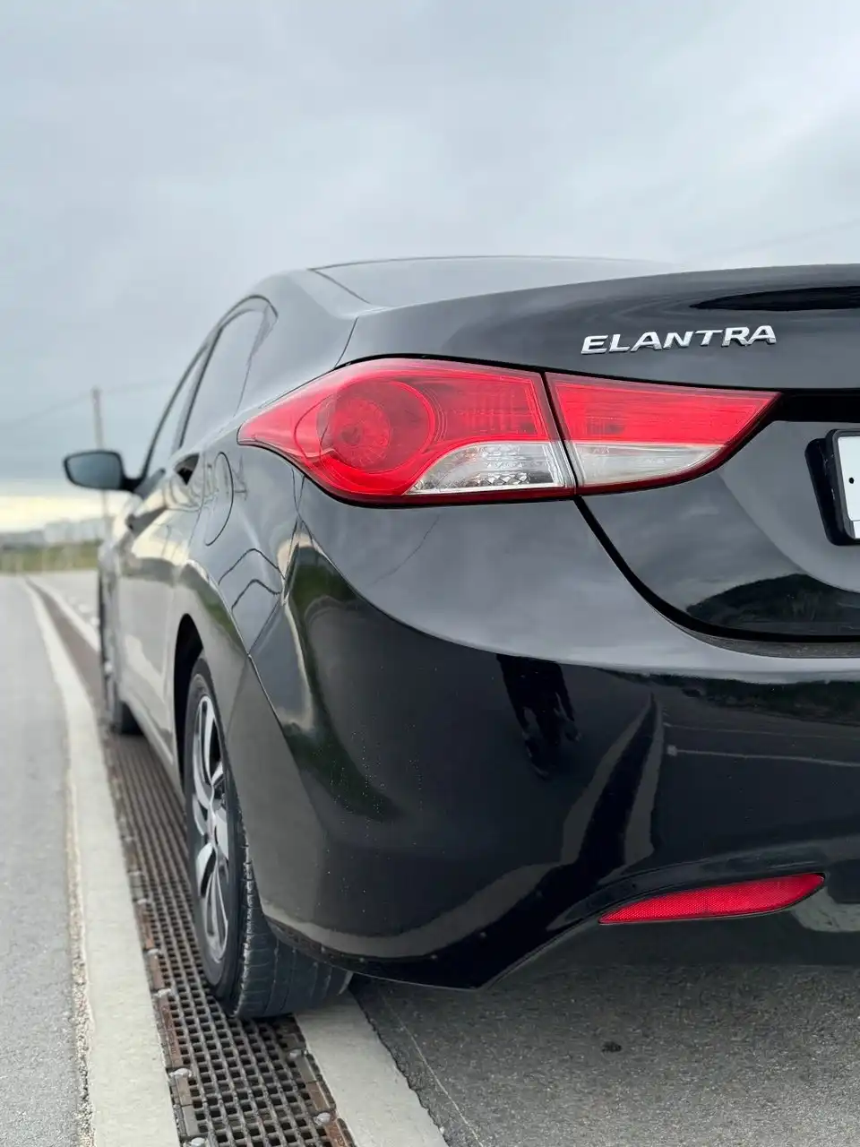 Продажа Hyundai Elantra 2012 года - Легковые автомобили (Авто) в Саки