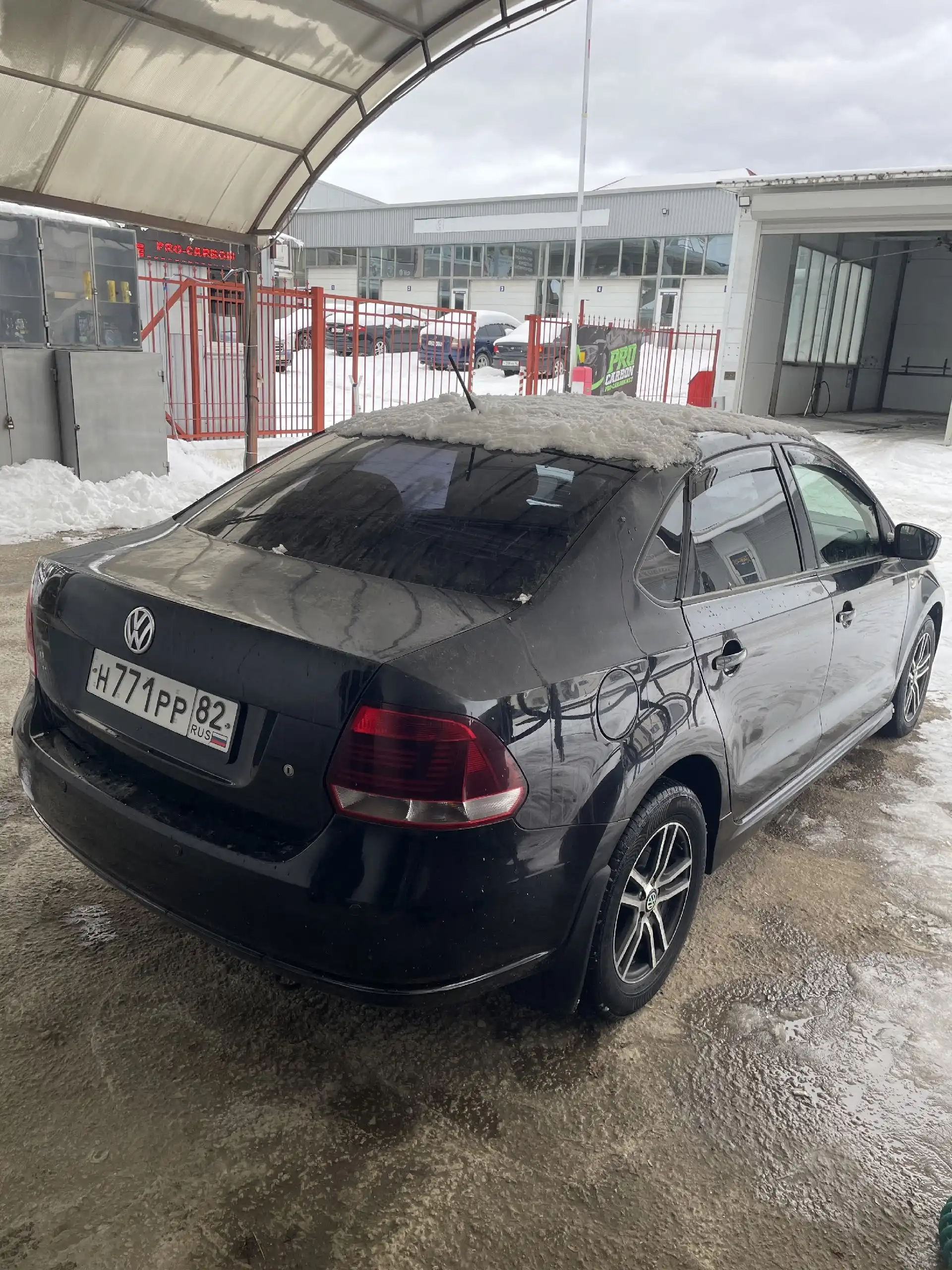 Volkswagen Polo 2011, 1.6 механика, 205000 км пробег - Авто в Севастополь