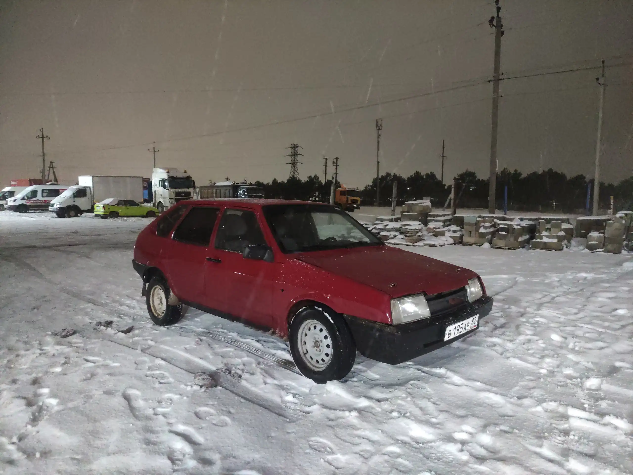 Продам вишнёвую ВАЗ 2109 с двигателем 16v - Легковые автомобили (Авто) в Симферополь