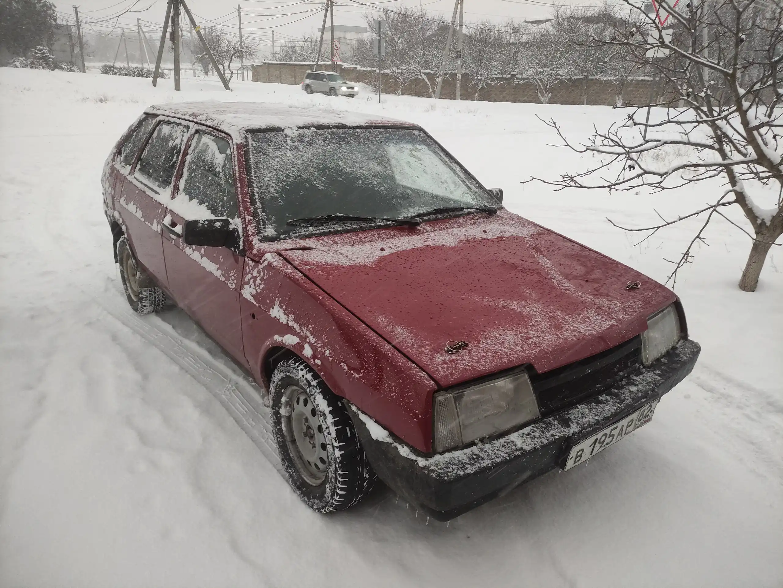 Продам вишнёвую ВАЗ 2109 с двигателем 16v - Легковые автомобили (Авто) в Симферополь