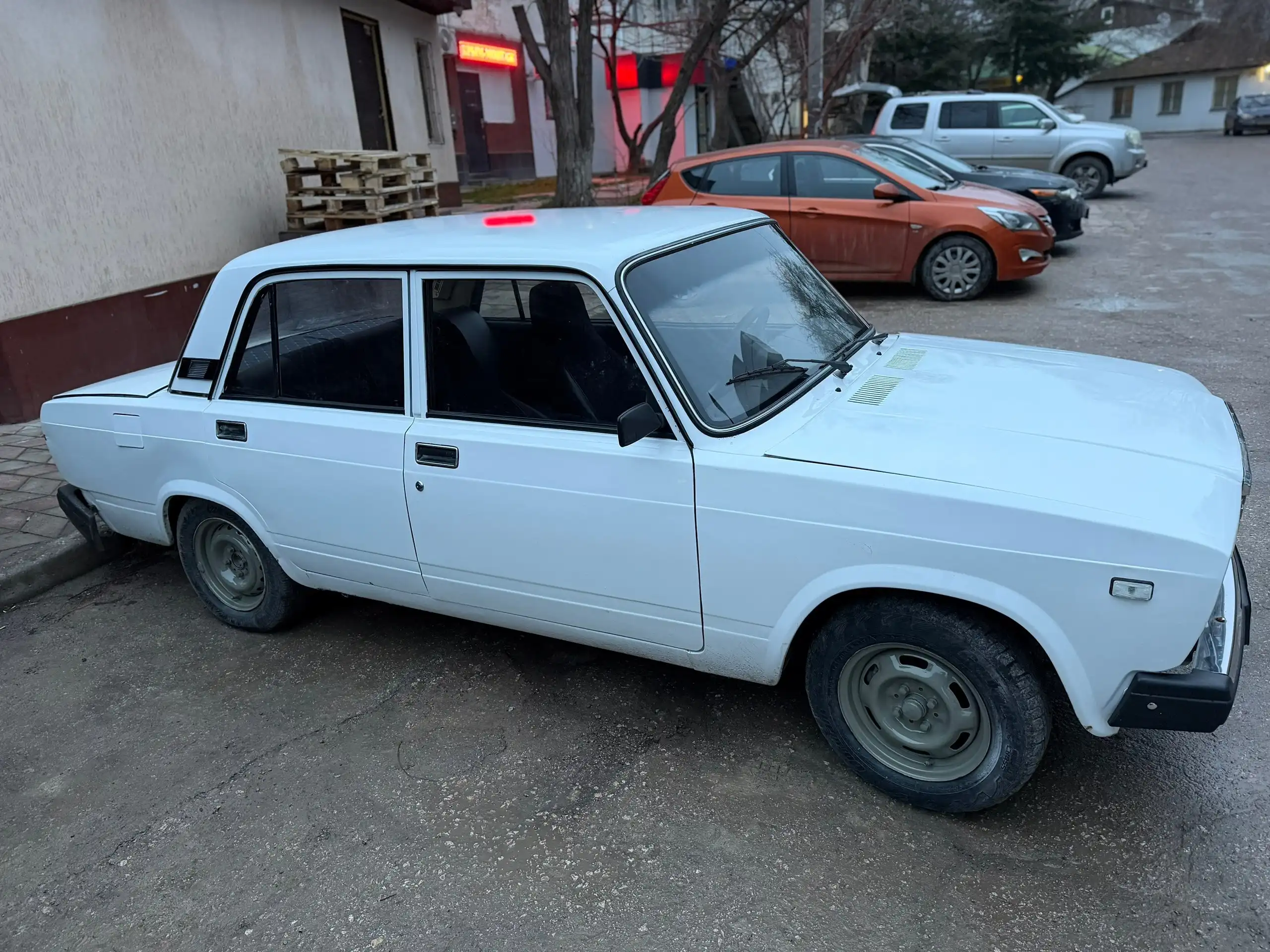 Продам ВАЗ 2107 2004 года в нормальном состоянии - Легковые автомобили (Авто) в Феодосия