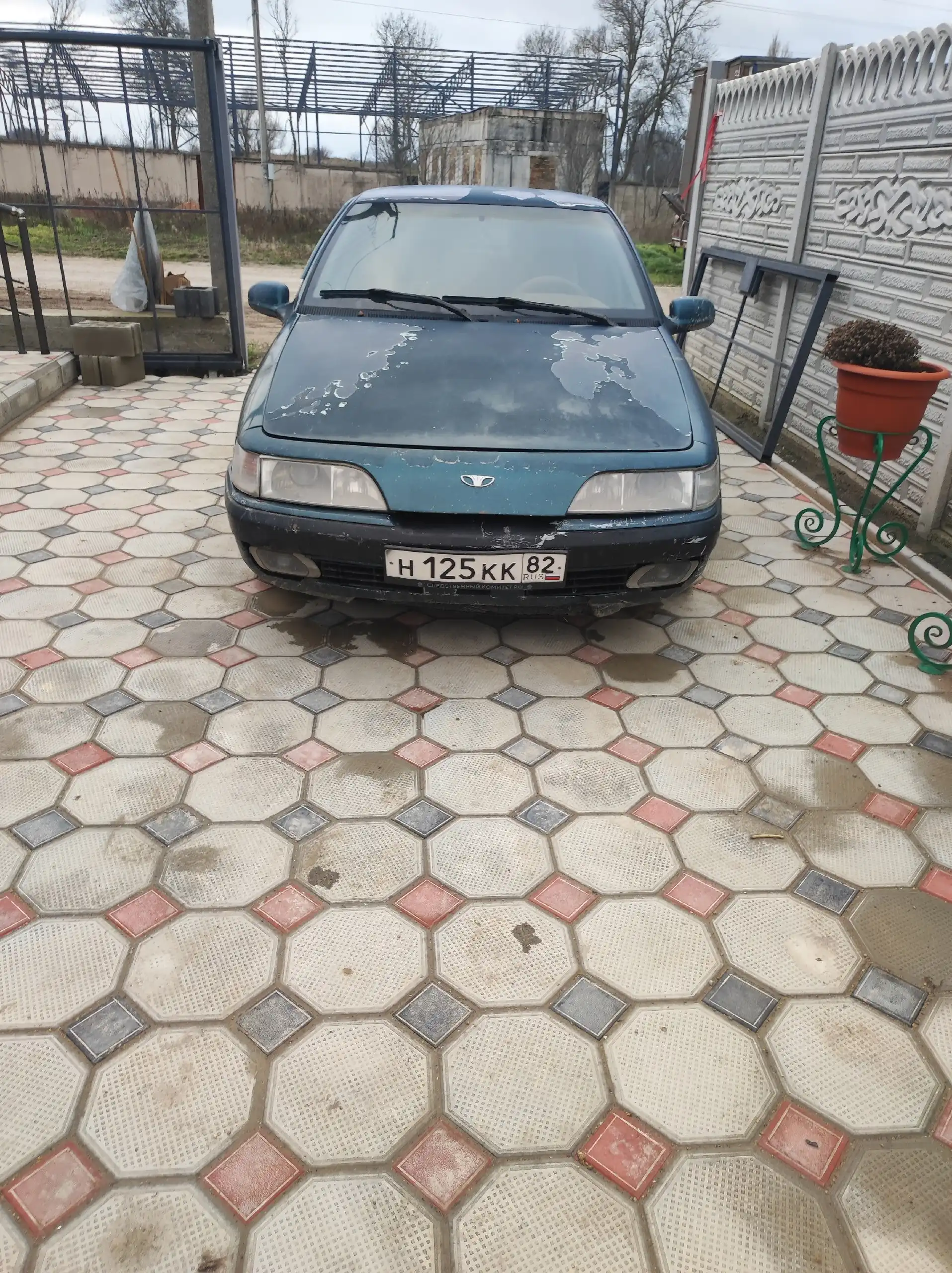 Продажа автомобиля 2 литра 8 клоп инжектор - Авто в Симферополь