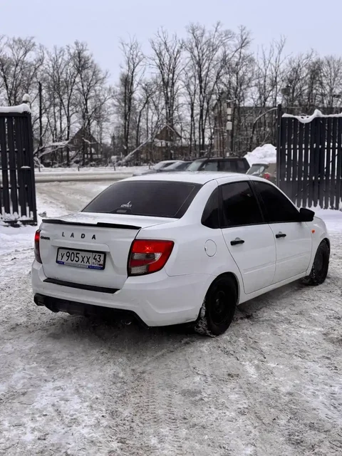Продам автомобиль 2019 года - Авто в Симферополь