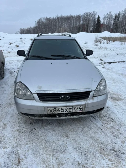 Продажа автомобиля Lada Priora 2010 года - частное объявление в Севастополь