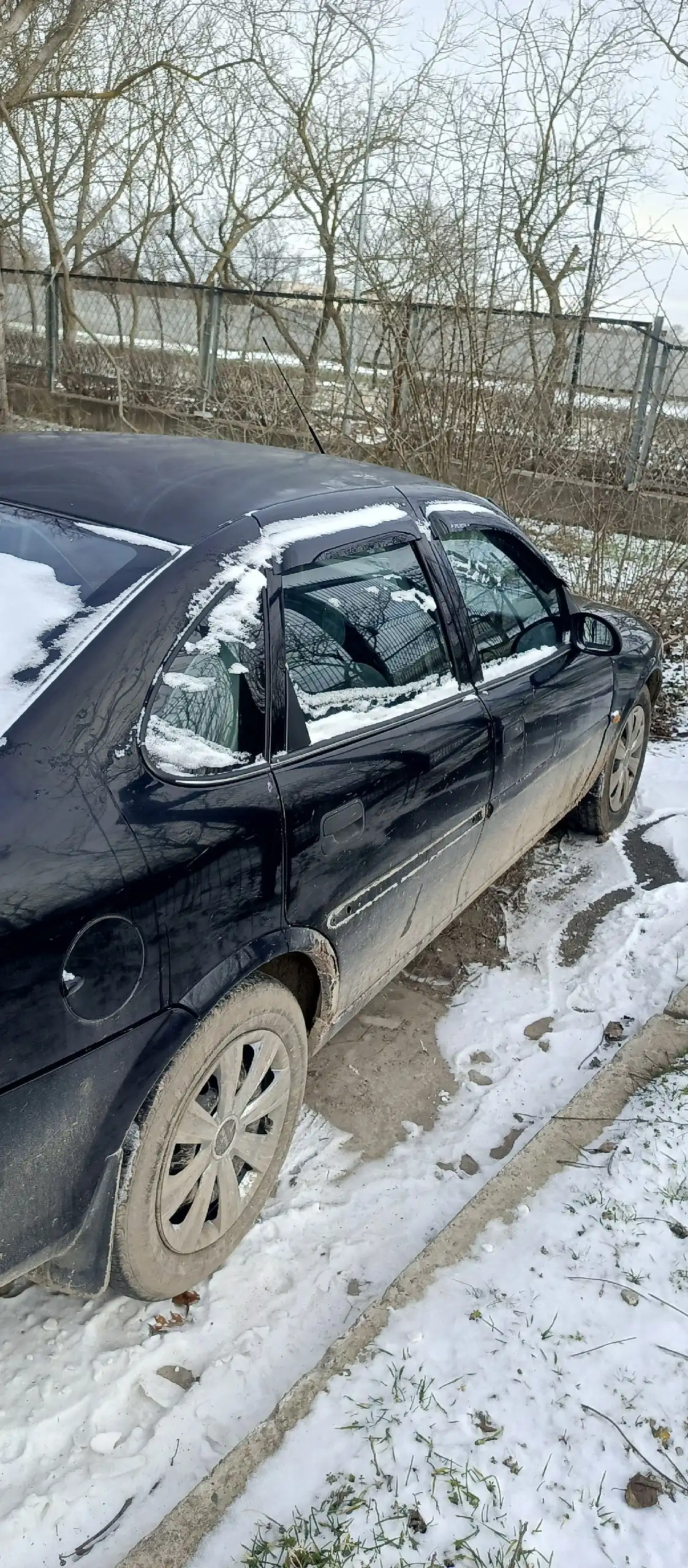 Продам Опель Вектра б 1.6 16кл в Евпатории - Легковые автомобили (Авто) в Евпатория