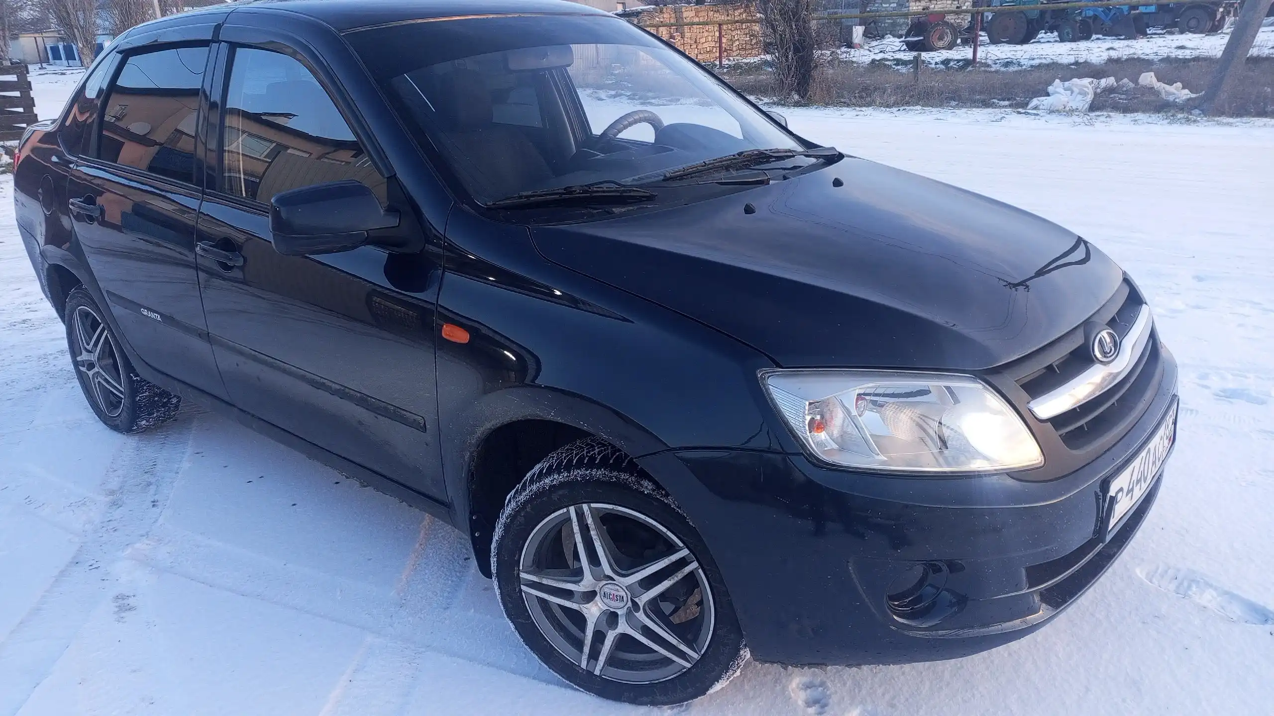 Продам Lada Granta 2012 года - Легковые автомобили (Авто) в Виноградное