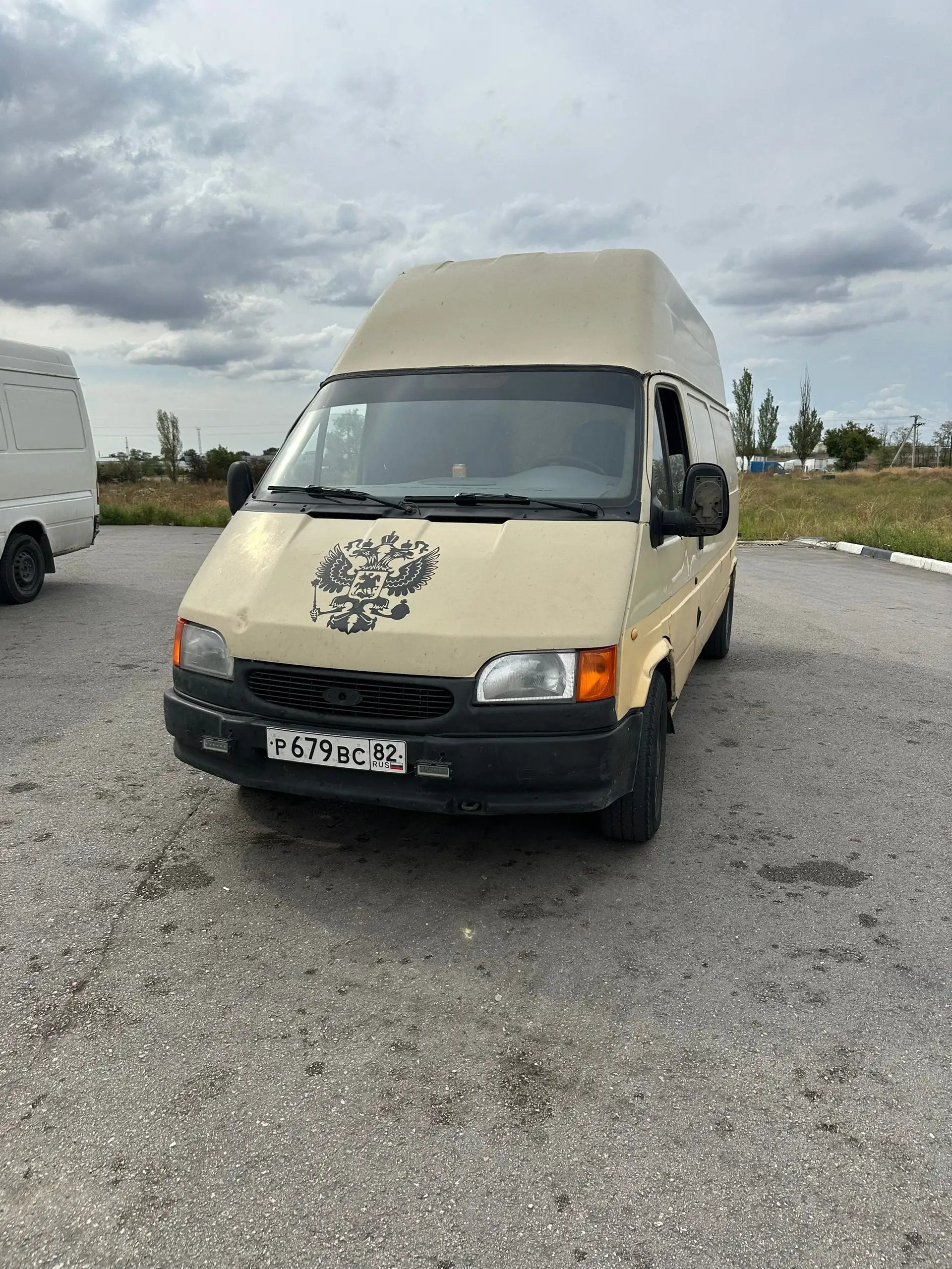 Продам автомобиль Форд Транзит 1995 года - Грузовики и фургоны (Авто) в Симферополь