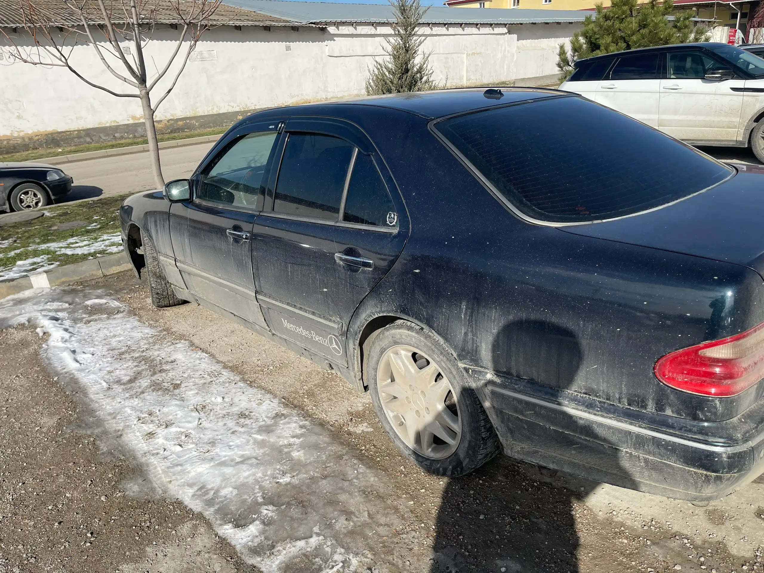 Продам Mercedes-Benz W210 2000 года - Легковые автомобили (Авто) в Симферополь