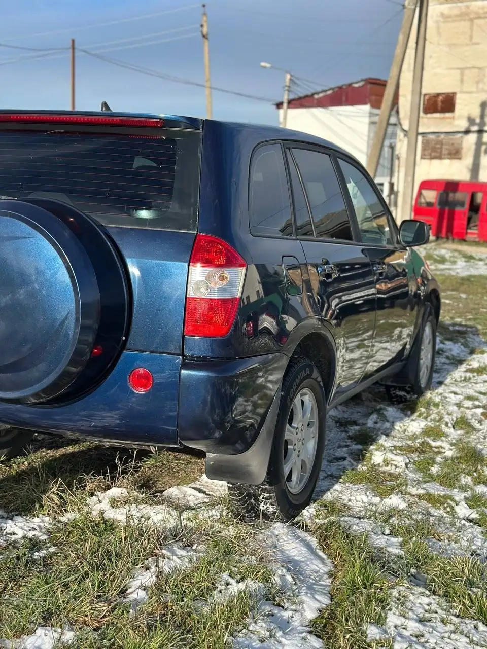 Продажа автомобиля Vortex Tinggo 2012 года - Авто в Симферополь