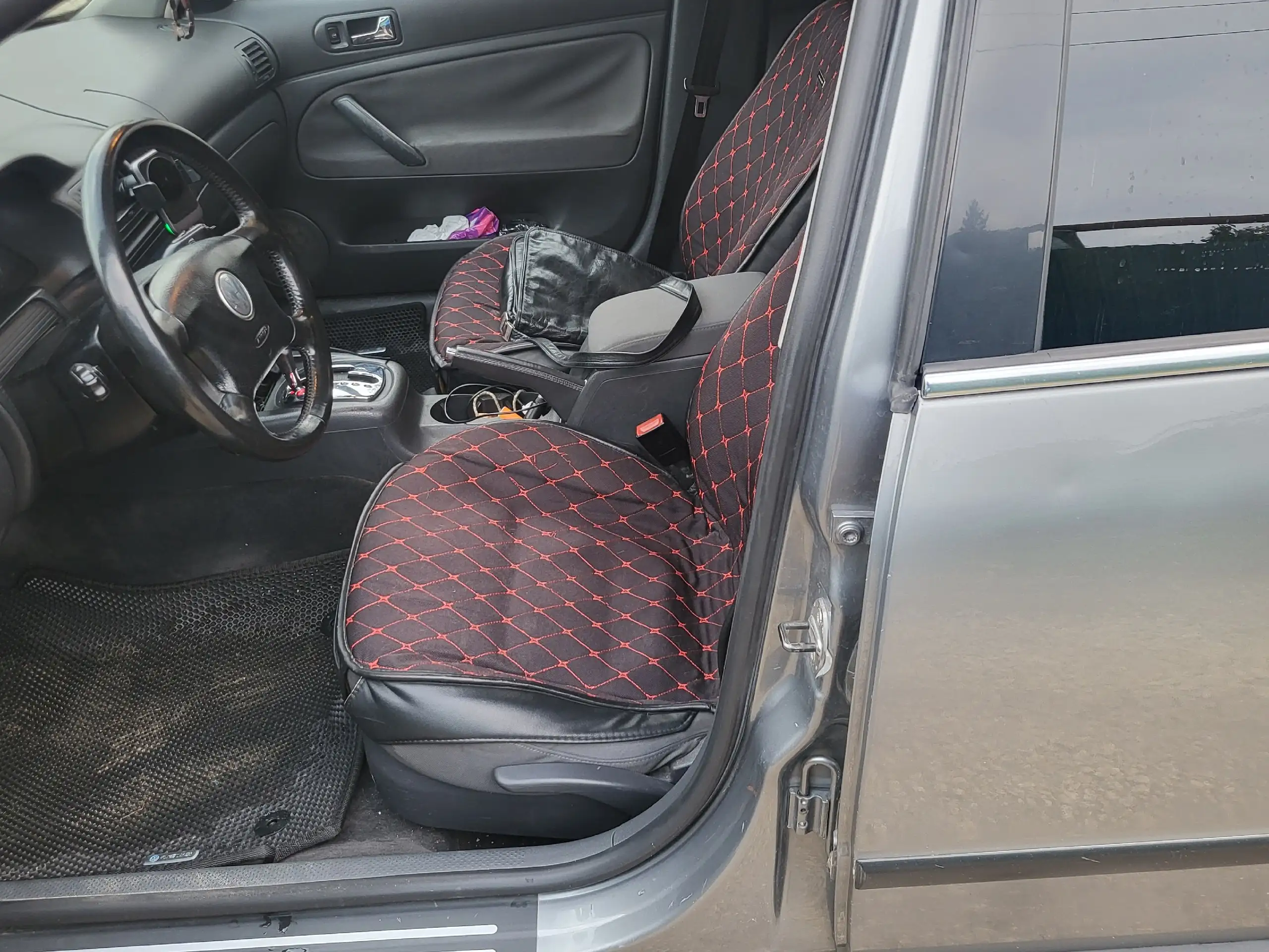 Продажа автомобиля Volkswagen 1.9 TDI 130 л.с. 2004 года - Легковые автомобили (Авто) в Симферополь