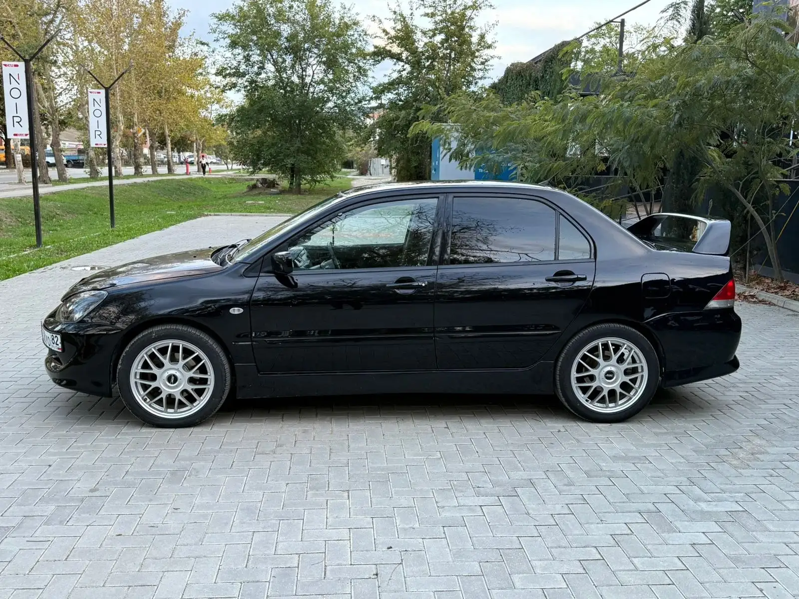 Mitsubishi Lancer 1.6 MT 2004 года - Легковые автомобили (Авто) в Феодосия