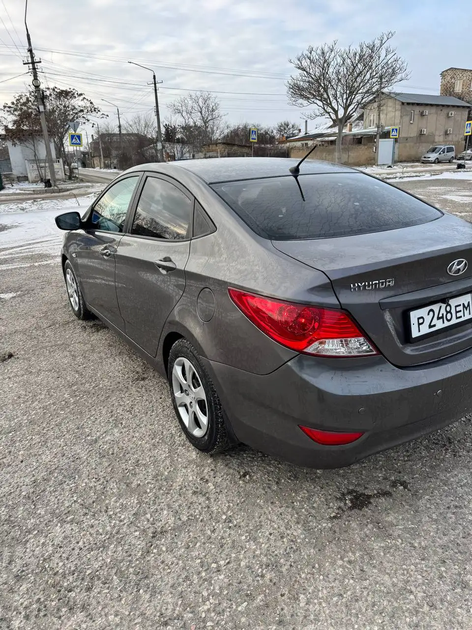 Продажа Hyundai Solaris 2011 года с автоматом - Авто в Евпатория