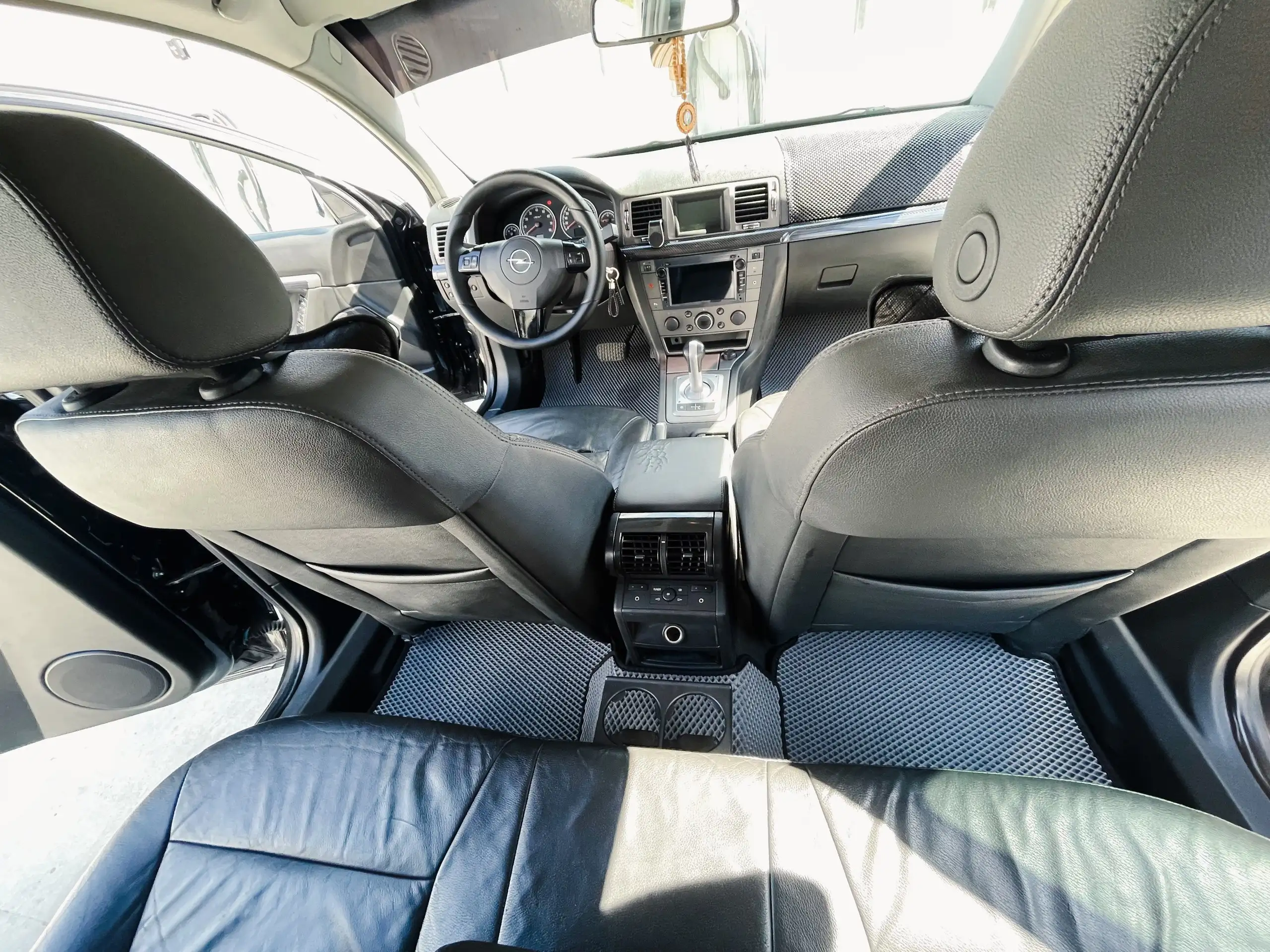 Автомобиль 2008 г., 1.8 л, 140 л.с., максимальная комплектация, г. Евпатория - Легковые автомобили (Авто) в Евпатория