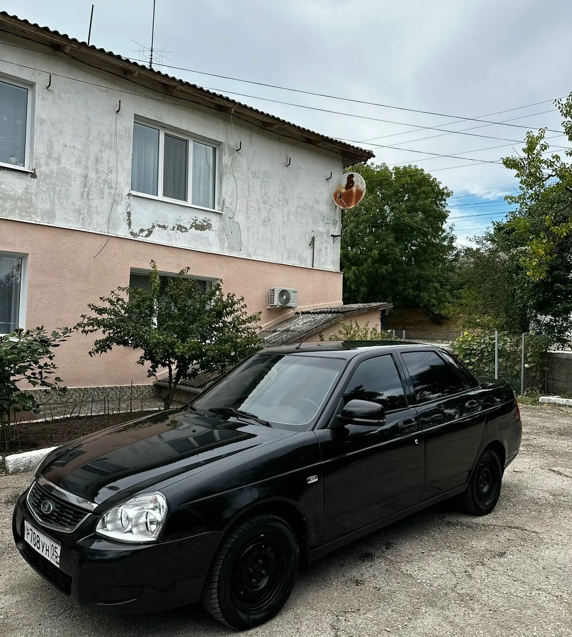 Продажа автомобиля 2016 года, 1 хозяин, 1.6 мотор 16 клапанный - Авто в Симферополь