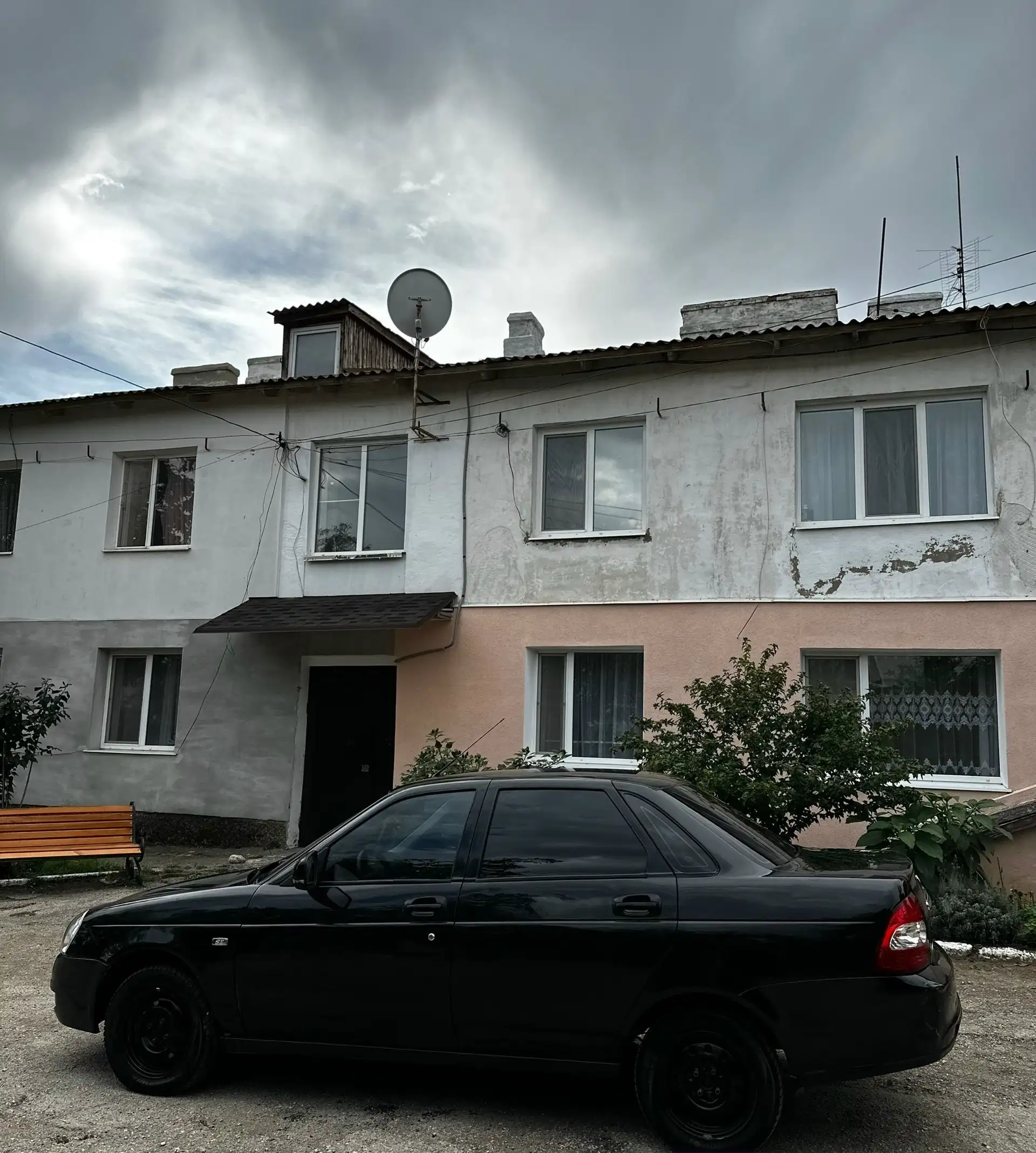 Продажа автомобиля 2016 года, 1 хозяин, 1.6 мотор 16 клапанный - Авто в Симферополь