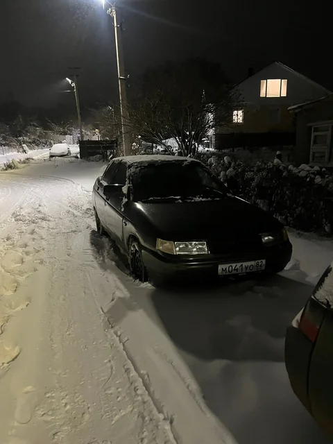 Продам автомобиль 2004 года с 16-клапанным двигателем - Легковые автомобили в Севастополь