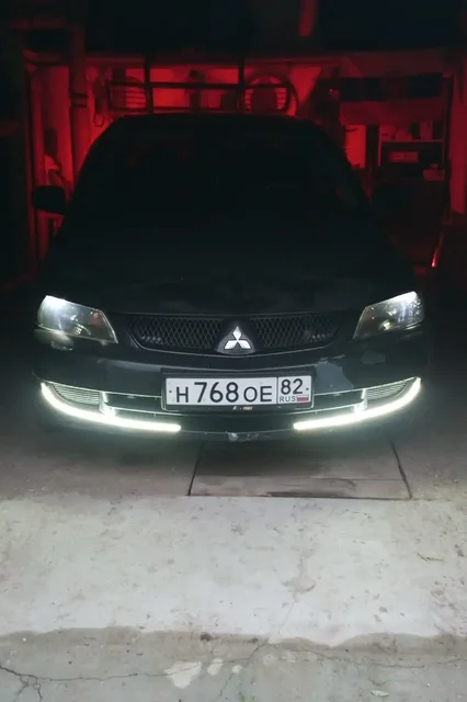 Продам надежный исправный автомобиль - Автосвет в Симферополь