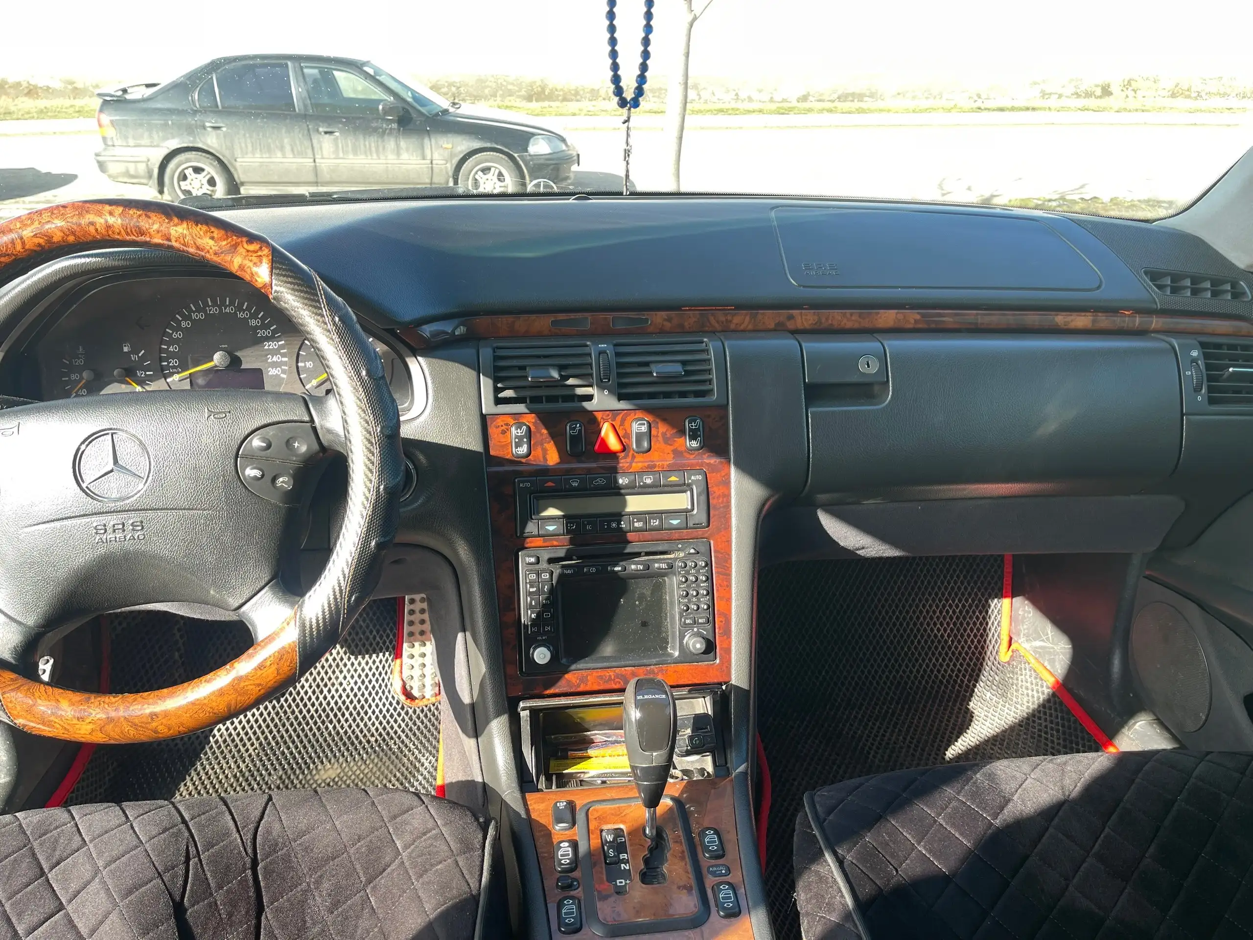 Mercedes-Benz W210 2000 года в хорошем состоянии - Легковые автомобили (Авто) в Симферополь