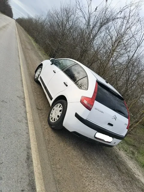 Продам Ситроен С4 2008 года в максимальной комплектации - частное объявление в Севастополь