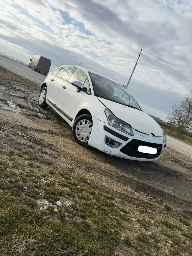 Продам Ситроен С4 2008 года в максимальной комплектации - Авто в Севастополь