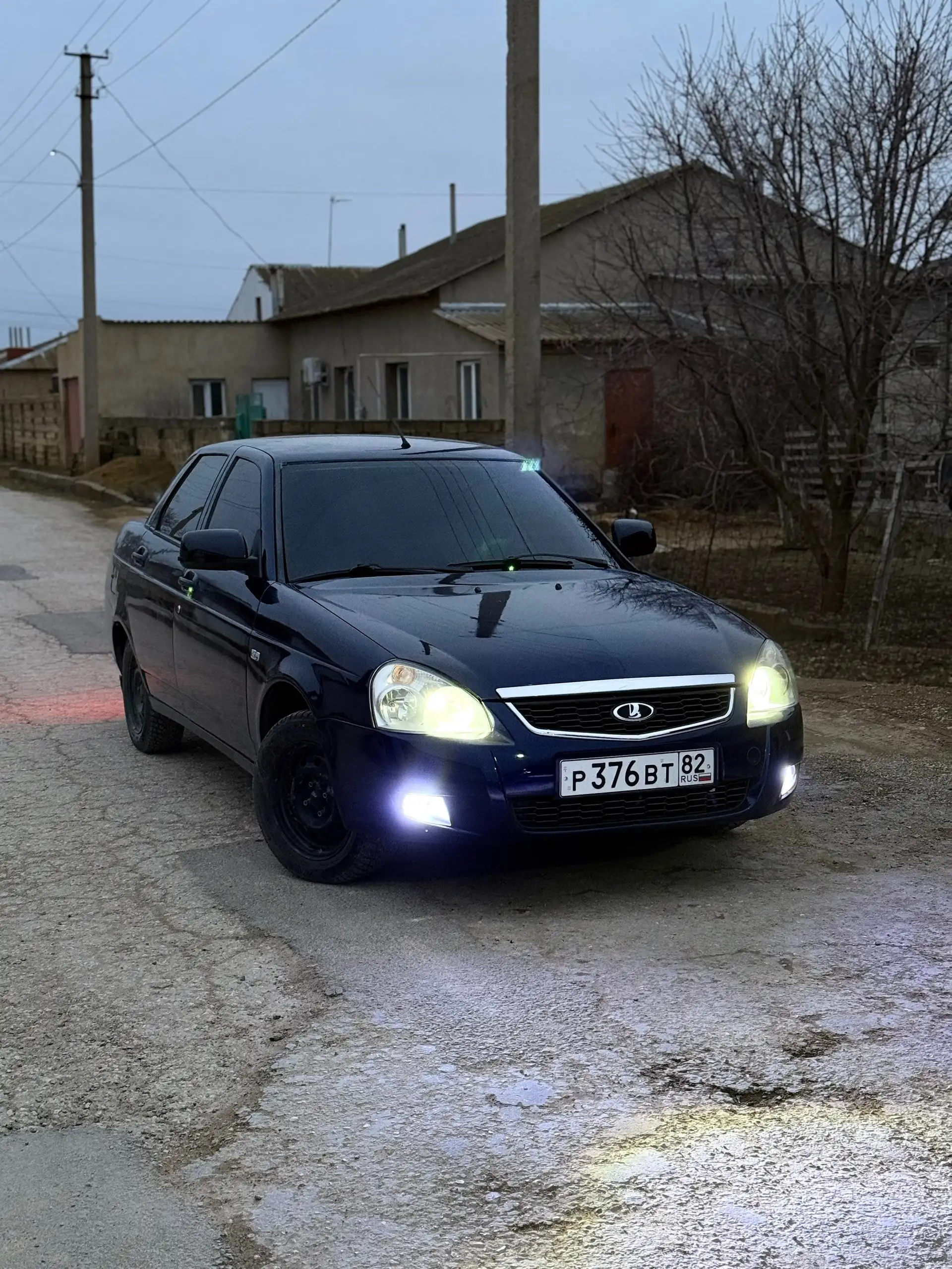 Продам Lada Priora 2011 года выпуска - Легковые автомобили (Авто) в Симферополь