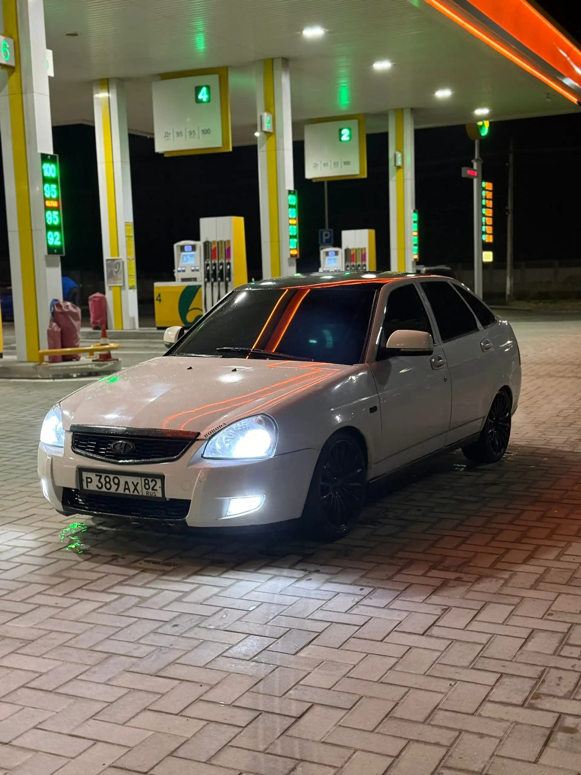 Продам Lada Priora 2012 года с кондиционером - Легковые автомобили (Авто) в Евпатория