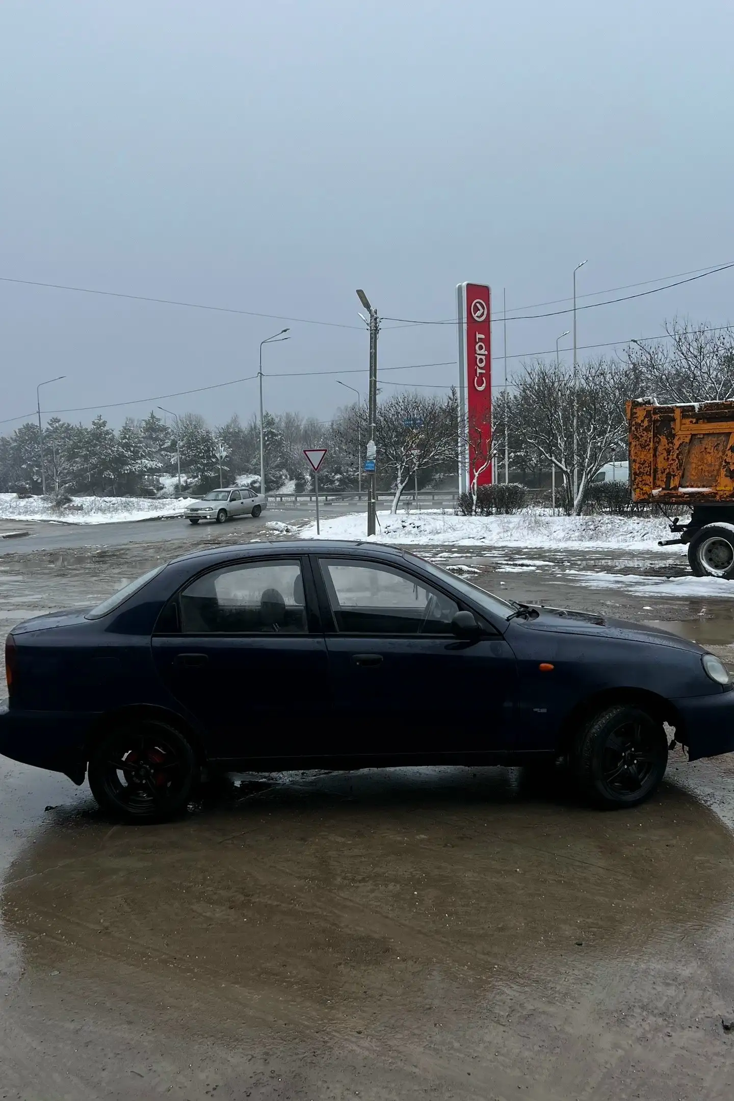 Продается автомобиль 2008 года с пробегом 250000 км в Симферополе - Легковые автомобили (Авто) в Симферополь