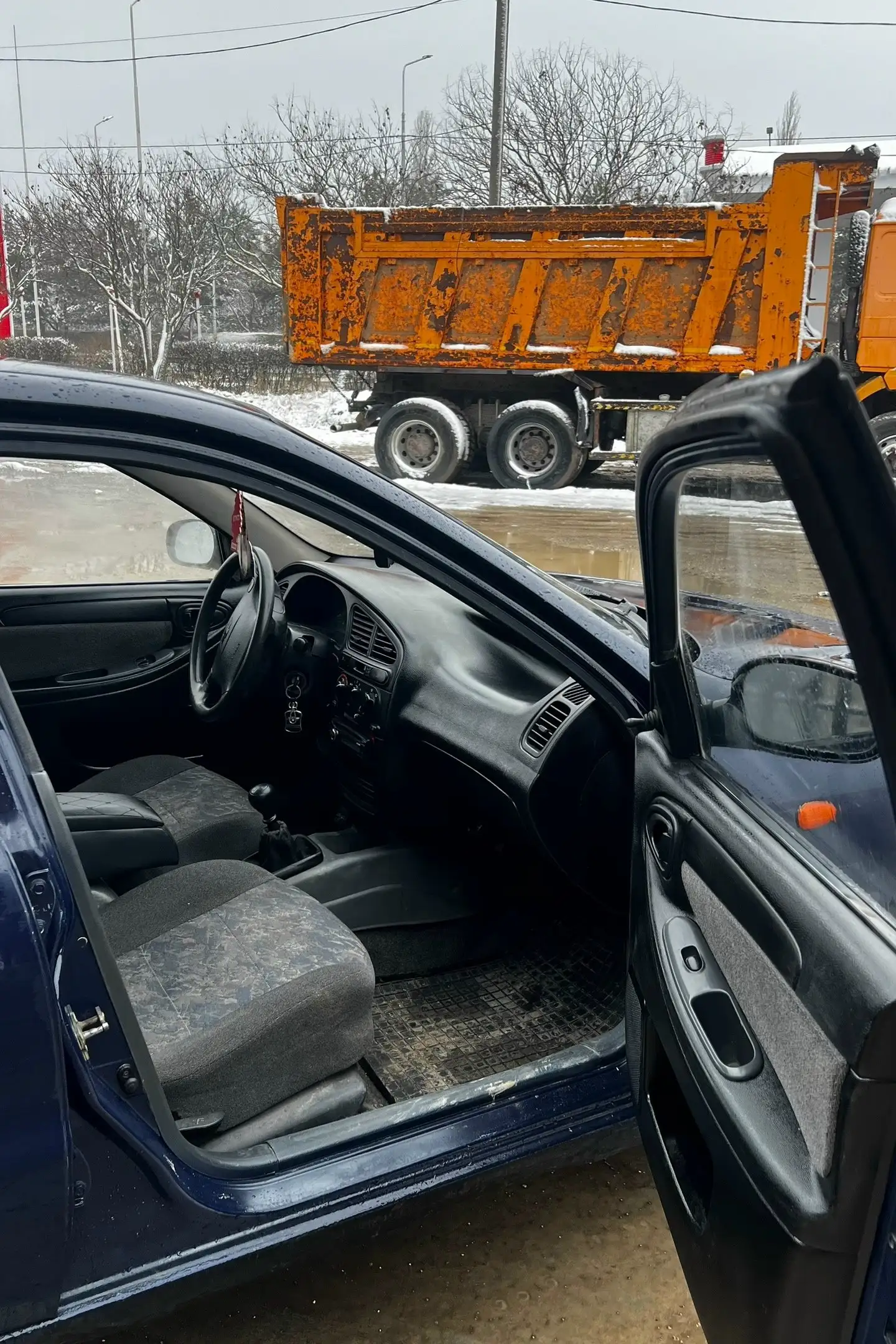 Продается автомобиль 2008 года с пробегом 250000 км в Симферополе - Легковые автомобили (Авто) в Симферополь